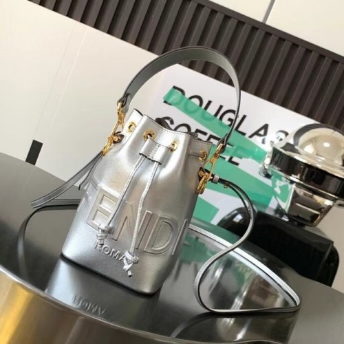 Geantă mini din piele FENDI Mon Tresor 8BS010AC argintie