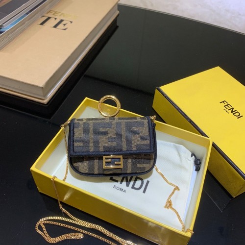 Geantă FENDI NANO BAGUETTE CHARM din pânză Nappa 7AR844 Maro