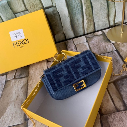 Geantă FENDI NANO BAGUETTE CHARM din pânză Nappa 7AR844 Bleumarin