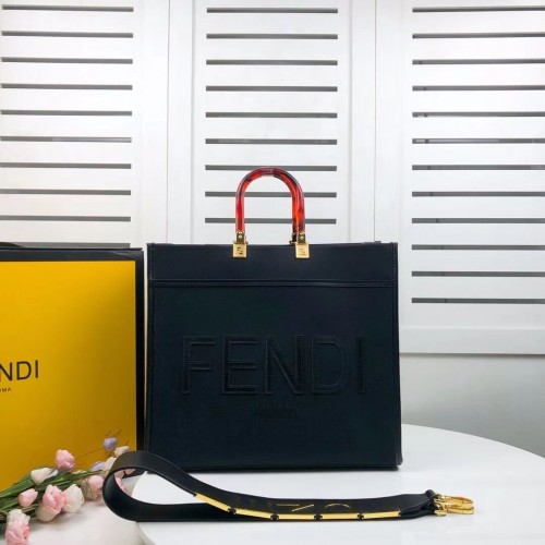 Geantă FENDI SUNSHINE LARGE din flanel 8BH371 neagră