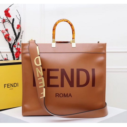 Geantă FENDI Shopper din piele F6398 Maro