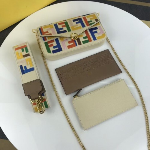 Geantă din material textil FENDI F1230 Bej