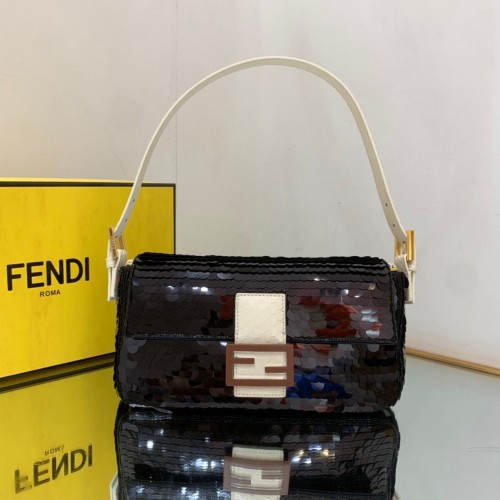 Geantă Fendi FF Baguette cu broderie din metal auriu și paiete 2017 neagră