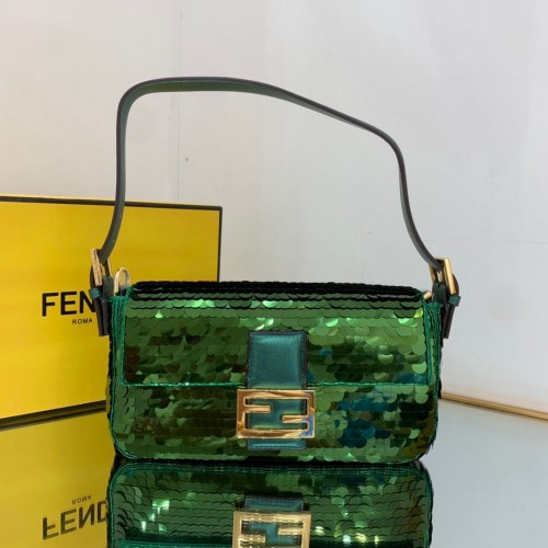 Geantă Fendi FF Baguette cu broderie din metal auriu și paiete 2017 verde
