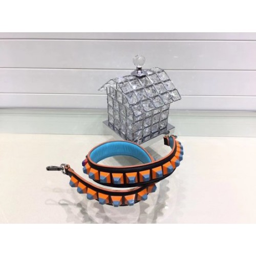 Geantă de umăr lungă Fendi FD025