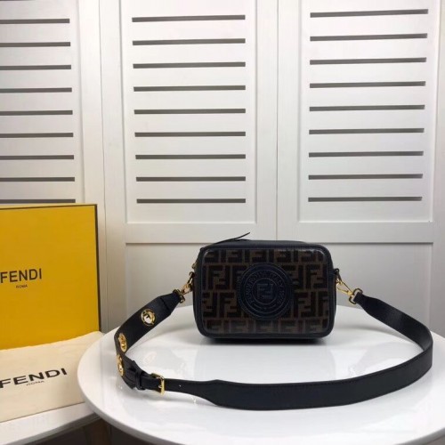 Geantă Fendi MINI CAMERA CASE din pânză multicoloră 8BF097 neagră