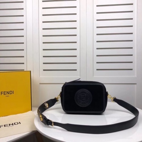 Geantă Fendi MINI CAMERA CASE din piele întoarsă 8BS019A neagră
