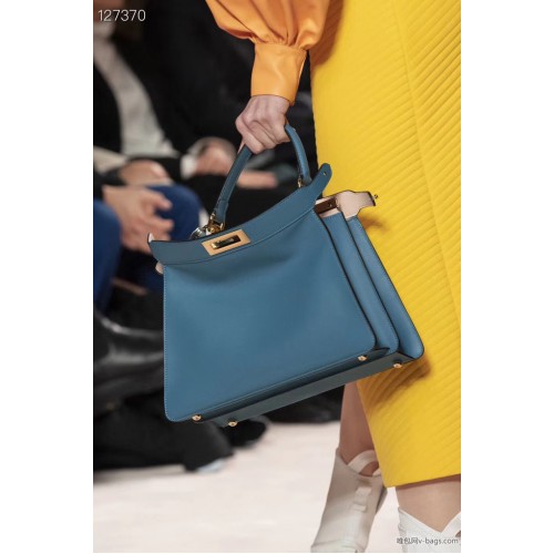 Geantă din piele Fendi PEEKABOO ISEEU MEDIUM 70193 albastră