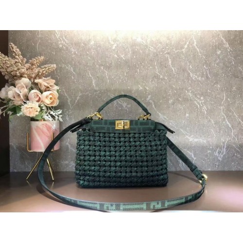 Geantă Fendi PEEKABOO ISEEU Weave F4587 verde negricios
