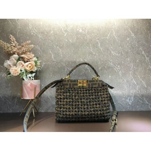 Geantă Fendi PEEKABOO ISEEU Weave F6363 maro