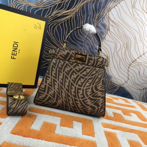 Geantă Fendi PEEKABOO MINI din piele maro FF Vertigo 8BN244AGK