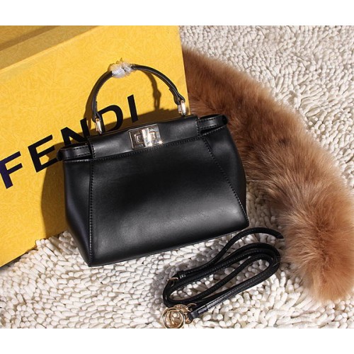 Geantă Fendi Peekaboo din piele netedă FD6035 neagră