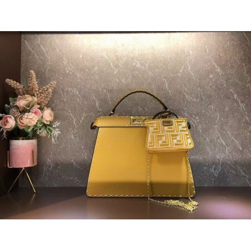 Geantă Fendi Peekaboo ISeeU MEDIUM din piele F8637 galbenă