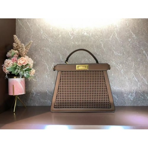 Geantă Fendi Peekaboo ISeeU din piele perforată F1658 Cafea