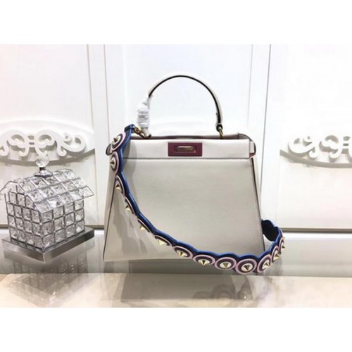 Geantă mică Fendi Peekaboo din piele de vițel FD26796 OffWhite