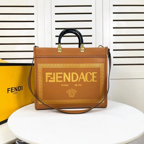 Geantă shopper Fendi Sunshine Medium Fendace din piele imprimată cu logo 8BH386A maro
