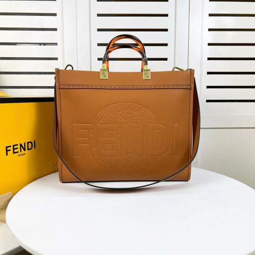 Geantă shopper Fendi Sunshine Medium Fendace din piele neagră cu imprimeu și logo F0873 maro