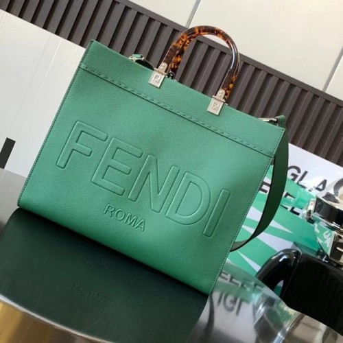 Geantă de cumpărături medie Fendi Sunshine din piele 8BH386A verde