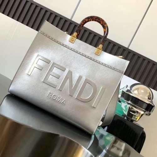 Geantă medie Fendi Sunshine din piele 8BH386A argintie