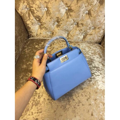 Geantă Fendi mini Peekaboo din piele de vițel 30320 Albastru cer