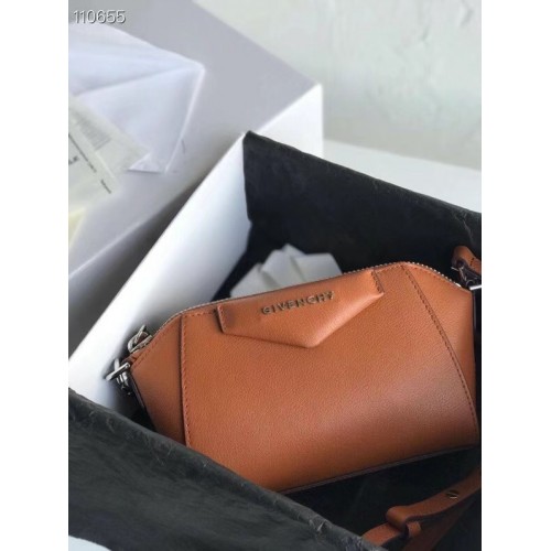 Geantă de umăr din piele GIVENCHY Original 1870 maro