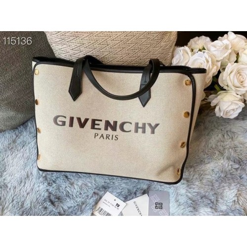 Geantă de umăr GIVENCHY 0179 albă
