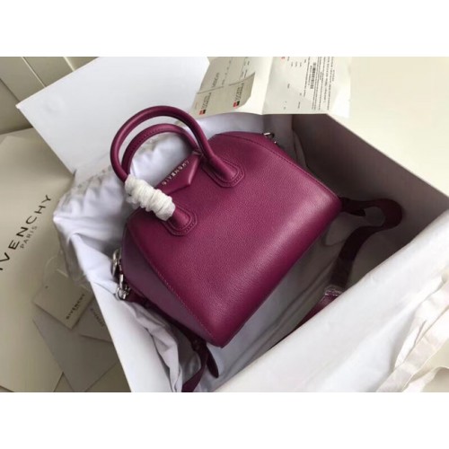 Geantă mică Antigona din piele de vițel granulată Givenchy BB0511 violet