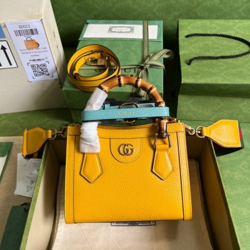 Geantă mini tote Gucci Diana 702732 galbenă
