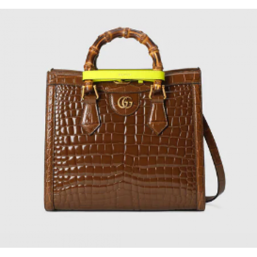 Geantă mică Gucci Diana din piele de crocodil 660195 Maro