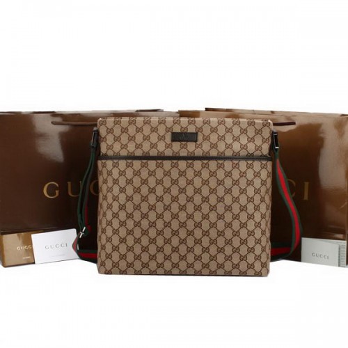 Geantă Gucci GG Canvas Medium Messenger 189751 Maro