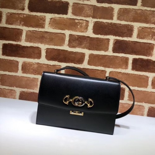 Geantă de umăr Gucci GG din piele A576388 Negru