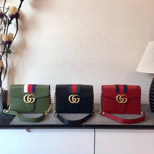 Geantă de umăr din piele Gucci GG Marmont 476468