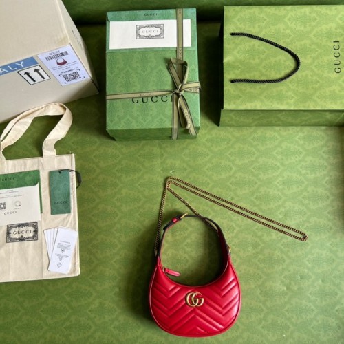 Geantă mini Gucci GG Marmont în formă de semilună 699514 roșie