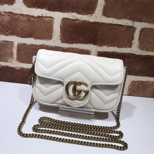 Geantă Gucci GG Marmont super mini 574969 albă