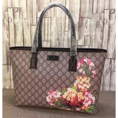 Genți tote Gucci GG Supreme din pânză 211137 Sakura
