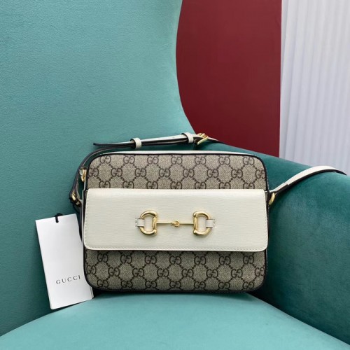 Geantă de umăr mică Gucci Horsebit 1955 din pânză GG Supreme 645454 Albă