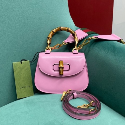 Geantă Gucci Mini cu mâner superior și bambus 686864 roz