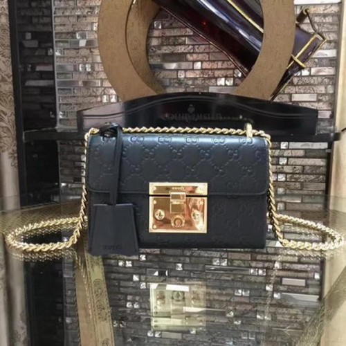 Geantă de umăr mini Gucci Padlock Gucci Signature 409487 Neagră