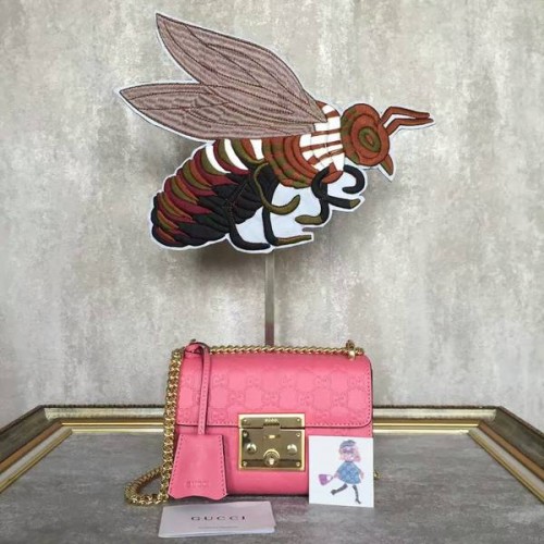 Geantă de umăr mini Gucci Padlock Gucci Signature 409487A roz