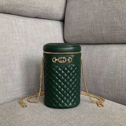 Geantă de mână din piele matlasată Gucci 572298 verde