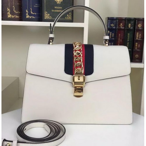 Geantă de umăr Gucci Sylvie din piele 421665 Albă