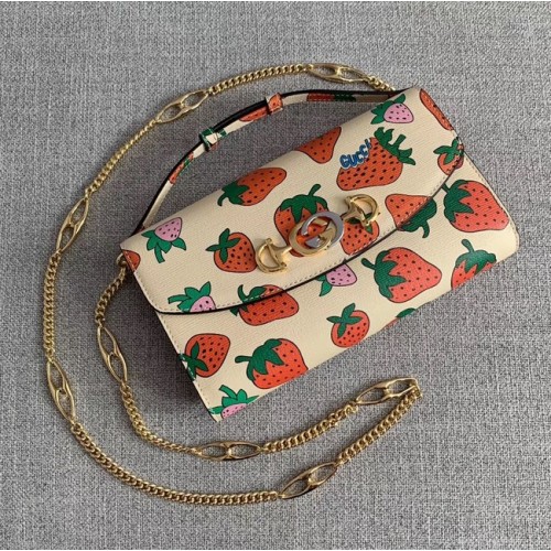 Geantă cu imprimeu Gucci Zumi Strawberry 572375