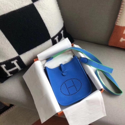 Geantă de umăr mini Hermes Evelyne originală din piele Togo H15698 albastră