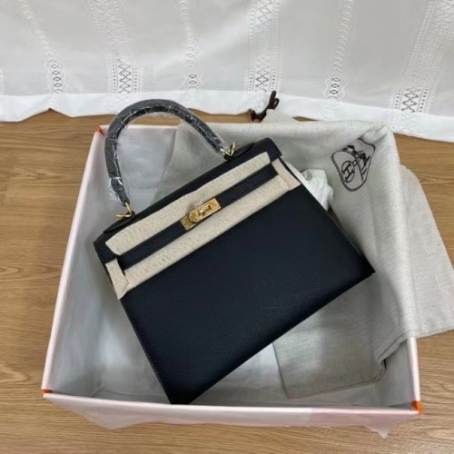 Genți de umăr Hermes Kelly 25cm Epsom KL2755 negru și auriu-Metal