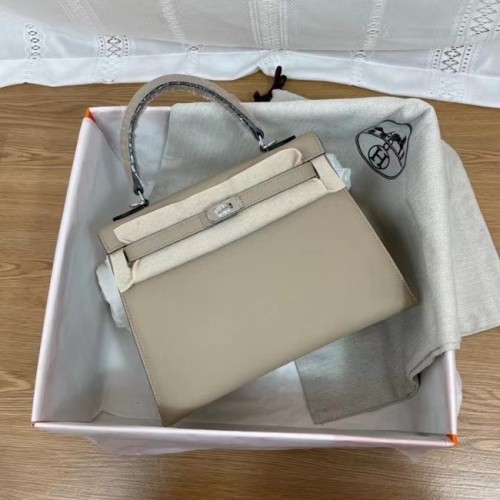 Genți de umăr Hermes Kelly 25cm Epsom KL2755 gri deschis și metal argintiu