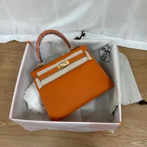 Genți de umăr Hermes Kelly 25cm Epsom KL2755 portocaliu și auriu-Metal