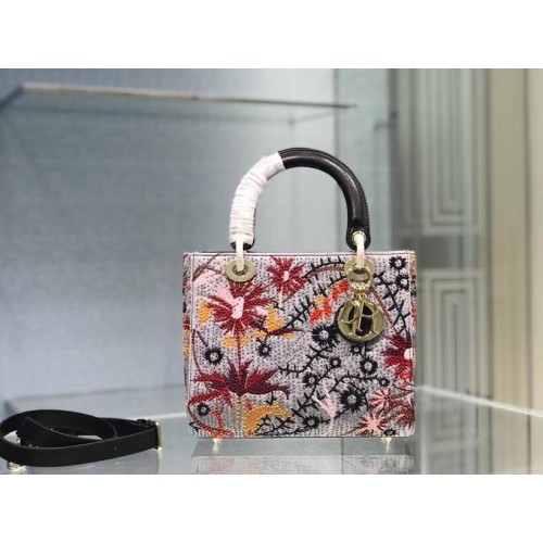 Geantă Lady Dior Dior Tote cu broderie din pânză CA0111-3