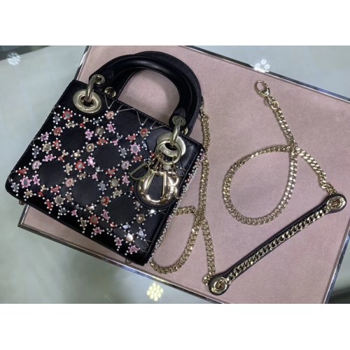 LADY DIOR piele de vită brodată M05051