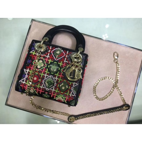 LADY DIOR piele de vită brodată M05052