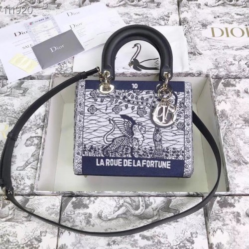LADY DIOR piele de vită brodată M0565-4